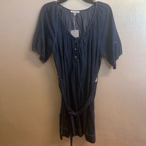 Roz’s Closet